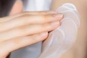 冬季皮肤瘙痒越抓越痒怎么办 冬季皮肤瘙痒是缺少什么维生素