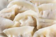 饺子为什么要加三次水 饺子为什么熟了就会浮起来