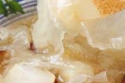 银耳汤用什么锅炖最好 银耳汤可以用电饭锅炖吗