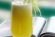 香瓜和什么榨汁好喝 搭配牛奶、柚子、苹果更佳！