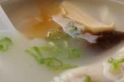 鸽子和什么一起炖汤比较好 鸽子汤可以隔夜喝吗