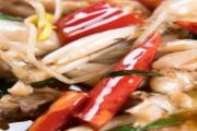 田鸡什么季节吃才合适 田鸡如何分雌雄