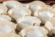 冷冻饺子怎么解冻 冰箱冷冻的饺子怎么煮