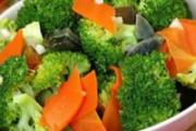 头发干枯毛躁吃啥好 3种饮食改善发质