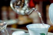 吃了油腻的东西喝什么茶 过节吃多了多喝这些茶去油腻