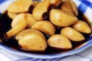 吃醋泡大蒜有好处吗 吃醋泡大蒜有哪些好处