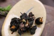 喝了黑枸杞上火怎么办 六款降火茶饮就可解决！