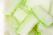 脸上长色斑吃什么调理 6款食疗祛斑效果好