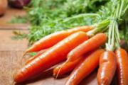 视力模糊吃什么能改善 4类食物对视力好