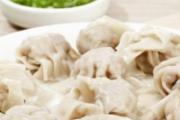 速冻水饺粘在一块了怎么分开 饺子怎么放冰箱不会粘一起