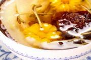 野菊花和枸杞能一起泡吗 菊花枸杞可以反复泡吗