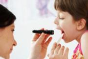 鱼刺卡喉咙自救有妙招 看看这些你就知道了