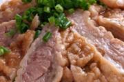 牛肉基围虾能一起吃吗 牛肉不能和什么一起吃