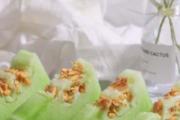 小香瓜可以连皮吃吗 香瓜里面的籽可以吃吗