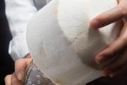 新鲜椰子汁会发胖吗 减脂期间可以喝椰子水吗