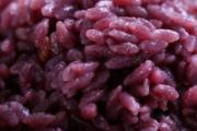 100g紫米饭的热量是多少 糙米和紫米哪个热量高