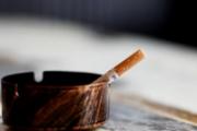 抽烟对胃有伤害吗 伤害胃的习惯有哪些